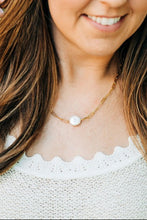 Load image into Gallery viewer, Perla Necklace
